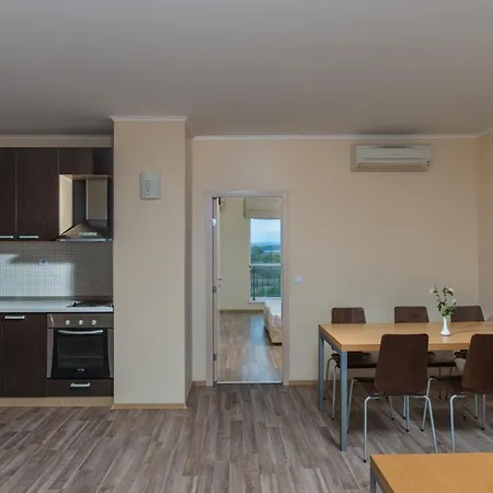 Apart-hotel Obzor Beach Resort 4*